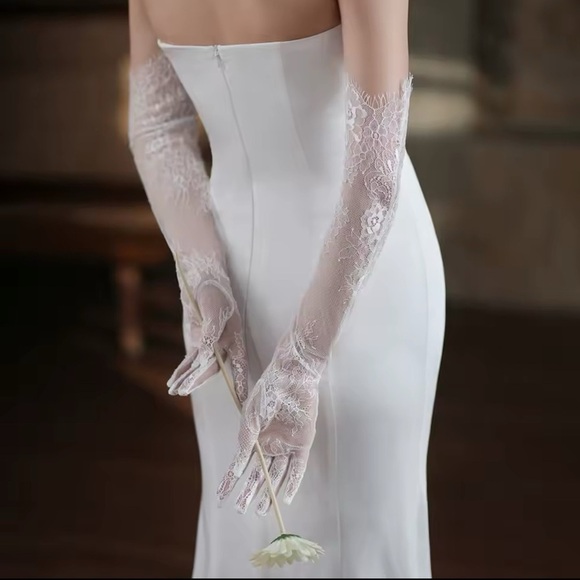 Elegant Fairy Sheer Long Lace Bridal Formal White Gloves - Picture 1 of 5